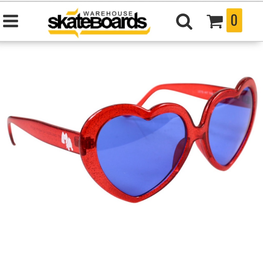 🔥5 for $25🔥 Red blue heart sunglasses